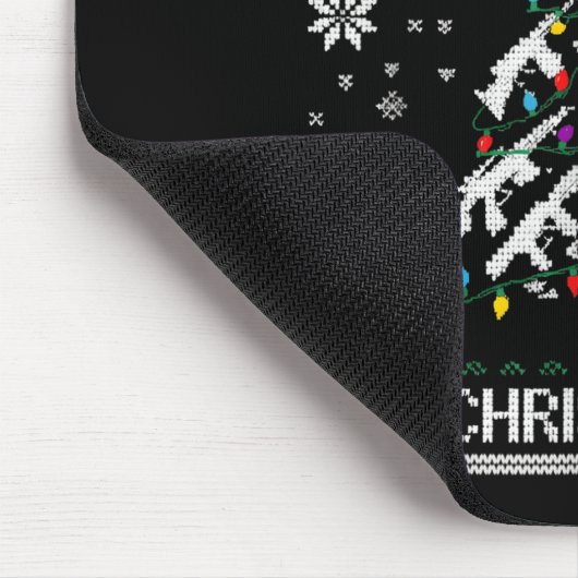 Glocking Around The Christmas Tree Ugly Christmas  マウスパッド (コーナー)