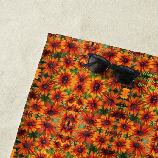 Gloriosaのデイジーの素朴な色、中型パターン ビーチタオル (インサイチュ)