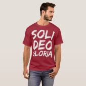 Glory to God Alone Quote Reformation Gift Soli Tシャツ (正面フル)