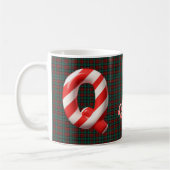 Glossy Candy Cane Striped Christmas Letter Q コーヒーマグカップ (左)