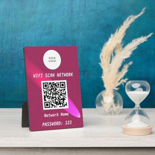 Glowing Deep Pink Leather Free Wifi Scan & QR Code フォトプラーク (側面)