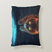 Glowing Eyes Cat Aesthetic Wildlife Ilustration アクセントクッション (正面(垂直))