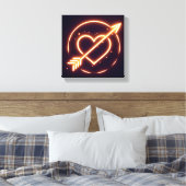 glowing image of a heart with cupid's arrow キャンバスプリント (インサイチュ (寝室))