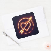 glowing image of a heart with cupid's arrow スクエアシール (封筒)