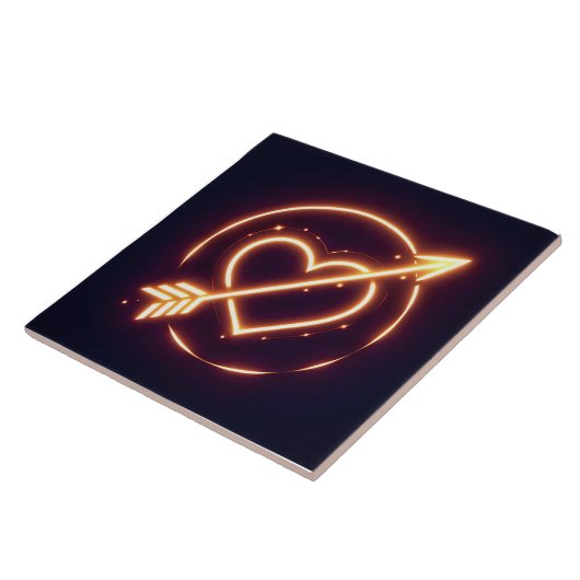 glowing image of a heart with cupid's arrow タイル (側面)