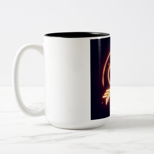 glowing image of a heart with cupid's arrow ツートーンマグカップ (左)