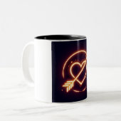glowing image of a heart with cupid's arrow ツートーンマグカップ (正面左)