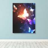 Glowing Night Butterflies キャンバスプリント (インサイチュ (ウッドフロア))