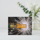 Glühbirne mit sprühenden Funken ポストカード (スタンド正面)