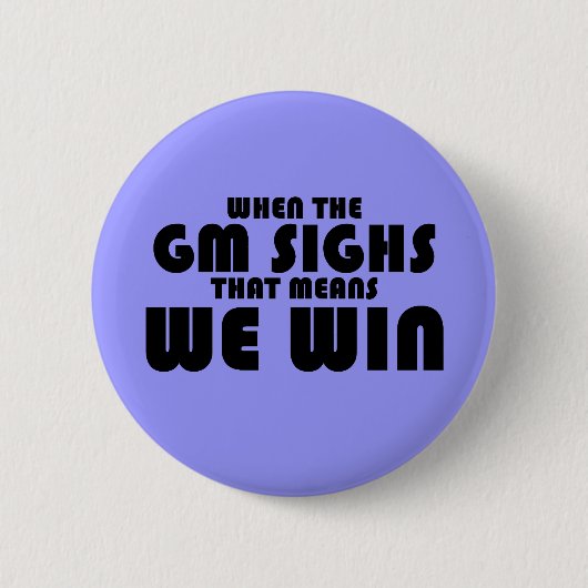 GMがため息をつく時 缶バッジ (正面)