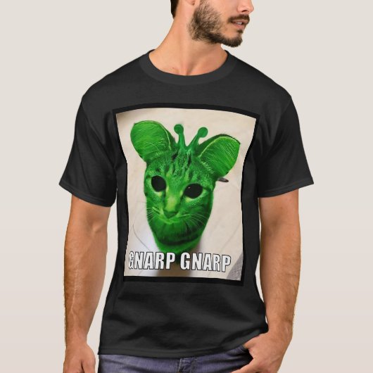 Gnarp Alien Cat Meme Tシャツ (正面)