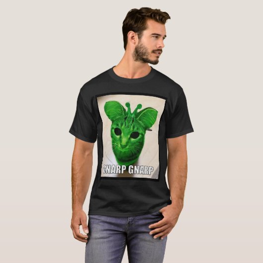 Gnarp Alien Cat Meme Tシャツ (正面フル)