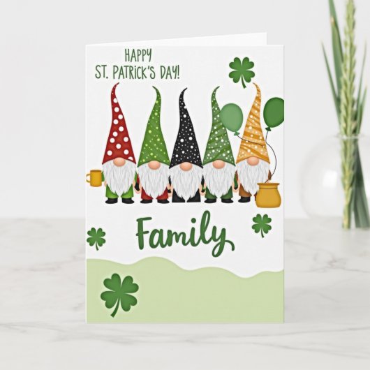 Gnome Family St Patricks Day Card カード (正面)