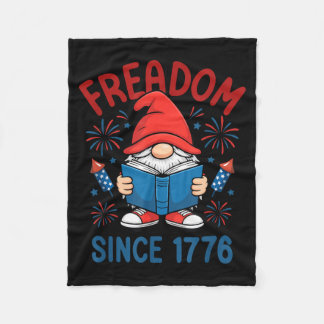Gnome Freadom Firework Patriotic Book American フリースブランケット