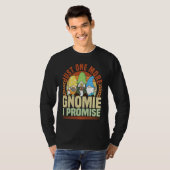 Gnome Gardening Just One More Gnomie Lawn & Garden Tシャツ (正面フル)