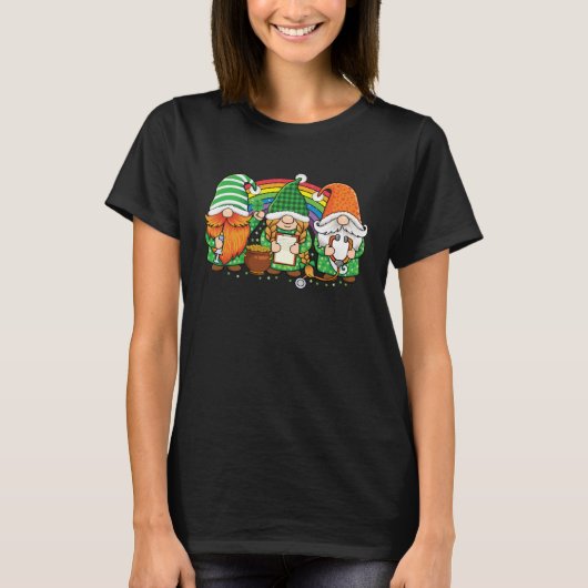 Gnome Nurses Saint Pattys day Scrub Nurse St Patri Tシャツ (正面)