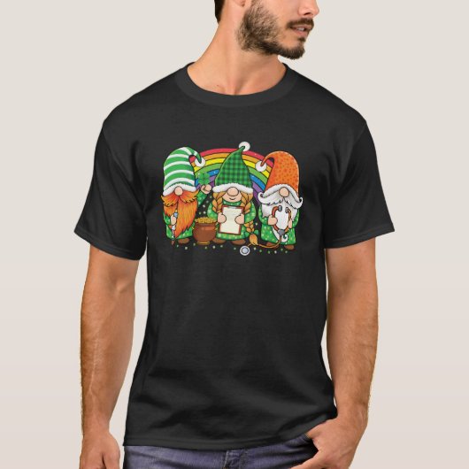 Gnome Nurses Saint Pattys day Scrub Nurse St Patri Tシャツ (正面)