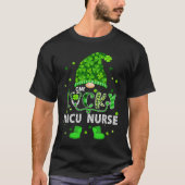 Gnome One Lucky NICU Nurse St Patricks Day Shamroc Tシャツ (正面)