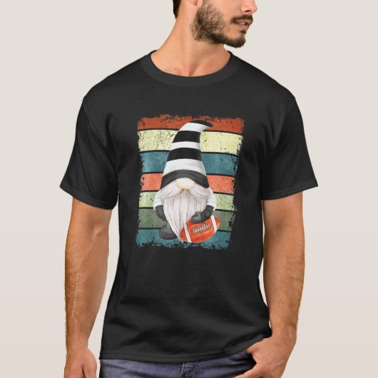 Gnomies & Fooおもしろいとの日曜日のサッカー格言 Tシャツ (正面)