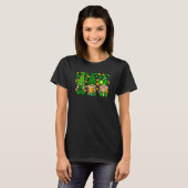 Gnomies St Patrick's Day Gnome Shamrock Leprechaun Tシャツ (正面フル)