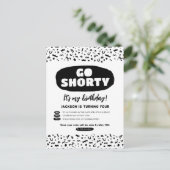 Goショートティ90sヒップホップラップの誕生日 インビテーションポストカード (スタンド正面)