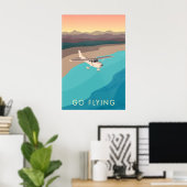 Go Flying Travel Poster ポスター (ホームオフィス)