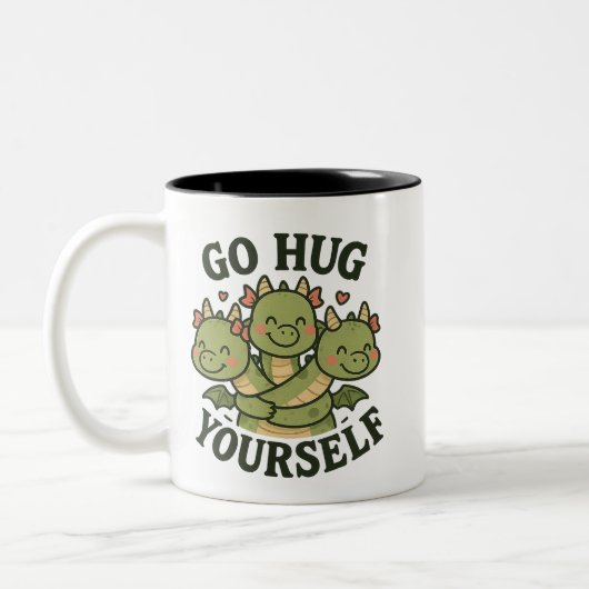 Go Hug Yourself Mug – Cute Three-Headed Dragon  ツートーンマグカップ (左)