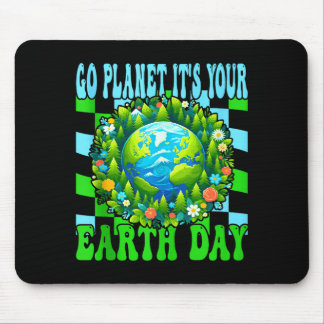 Go planet earth day cute earth nature lovers tank マウスパッド