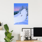 Go Sledding Travel Poster ポスター (ホームオフィス)