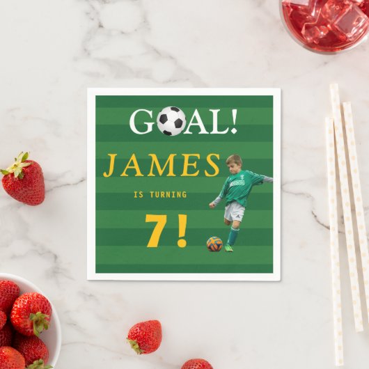 Goal! Soccer Birthday Napkins for Kids – Age 7 スタンダードカクテルナプキン (インサイチュ)