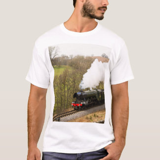 Goathlandの飛んでいるなスコットランド人 Tシャツ