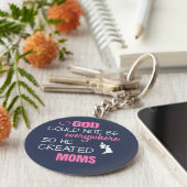 God created Moms キーホルダー (側面)