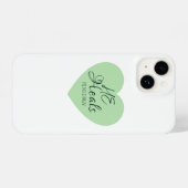 God Heals the Brokenhearted Soft Green Encouraging iPhoneケース (裏面横)