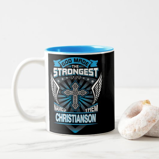 God Made The Strongest And Named Them Christianson ツートーンマグカップ (ドーナツ)