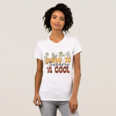 Going to Therapy Is Cool Mental Health Awareness Tシャツ (正面フル)