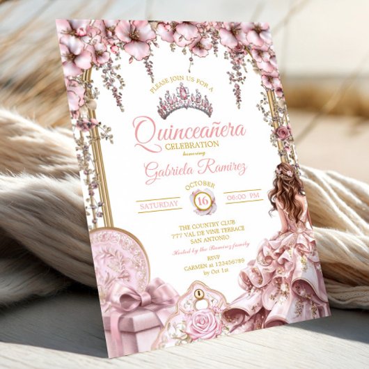Gold and Blush Pink Tiara Floral Quinceañera 招待状