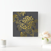 Gold Chrysanthemum on Any Color スクエア壁時計 (ホーム)