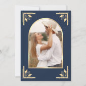 Gold Crest Monogram Photo Navy Blue Wedding セーブザデート (裏面)
