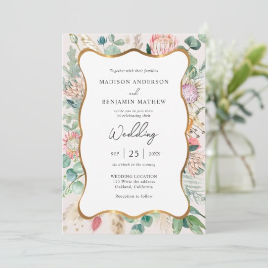 Gold Curvy Eucalyptus Pampas Grass Protea Wedding 招待状 (スタンド正面)