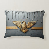 Gold Eagle Emblem With Spread Wings アクセントクッション (裏面)