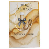 Gold Glitter High Heel 50 & Fabulous Birthday ミディアムペーパーバッグ (正面)