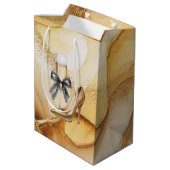 Gold Glitter High Heel 50 & Fabulous Birthday ミディアムペーパーバッグ (裏面アングル)