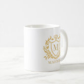 Gold Heraldic Crest Crown Monogram コーヒーマグカップ (正面右)