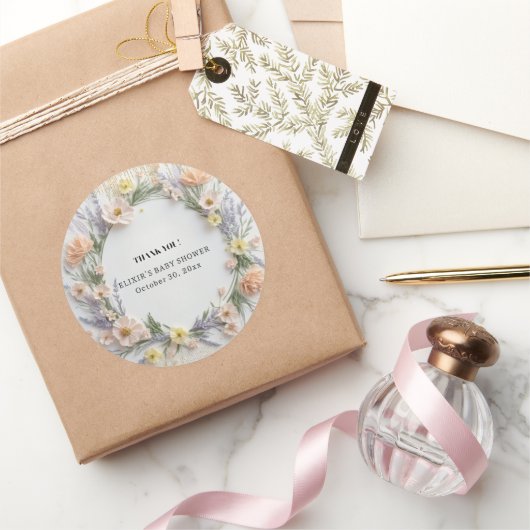 Gold Pressed Wildflower in Bloom Baby Shower ラウンドシール (ギフト)