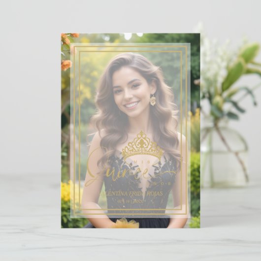 Gold Princess Tiara Exquisite Overlay Vellum XV 招待状 (スタンド正面)