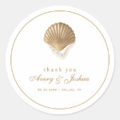 Gold Seashell Custom Coastal Wedding Favor ラウンドシール (正面)