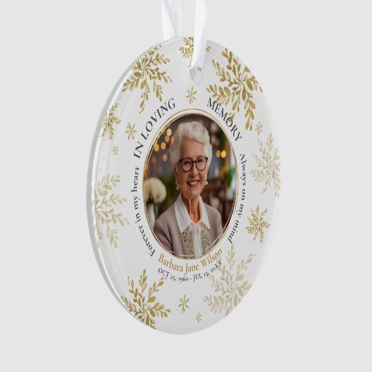 Gold Snowflakes In Loving Memory Memorial Keepsake オーナメント (正面)