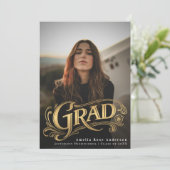 Gold Stylish Vintage Grad Photo Announcement Card  招待状 (スタンド正面)