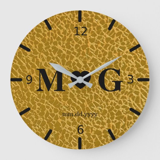 Gold Textured Monogram Wall Clock for Love ラージ壁時計 (正面)