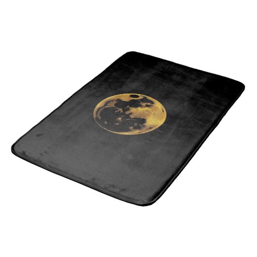 Gold textured moon on dark black バスマット (アングル)
